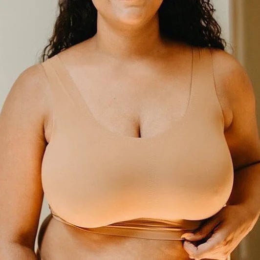 ✨Plus Size Ultra Comfort Seamless Shaping Wireless Support Bra